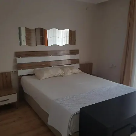 2 Bedroom Cosy House In
