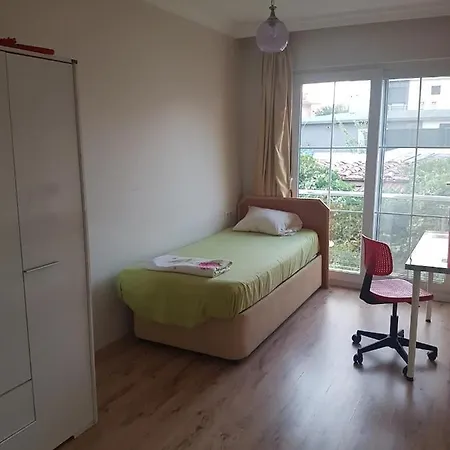 Apartmán 2 Bedroom Cosy House In *